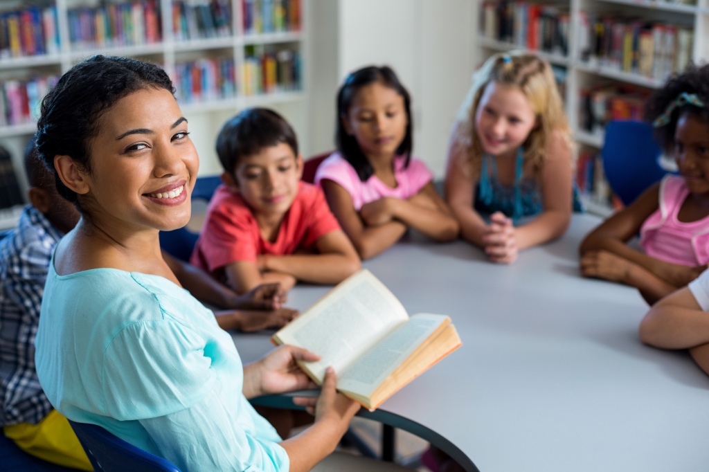 Lesen fördert verschiedenen Kompetenzen, und bildet damit eine wichtige Voraussetzung für eine erfolgreiche Schullaufbahn und ein erfülltes Leben.